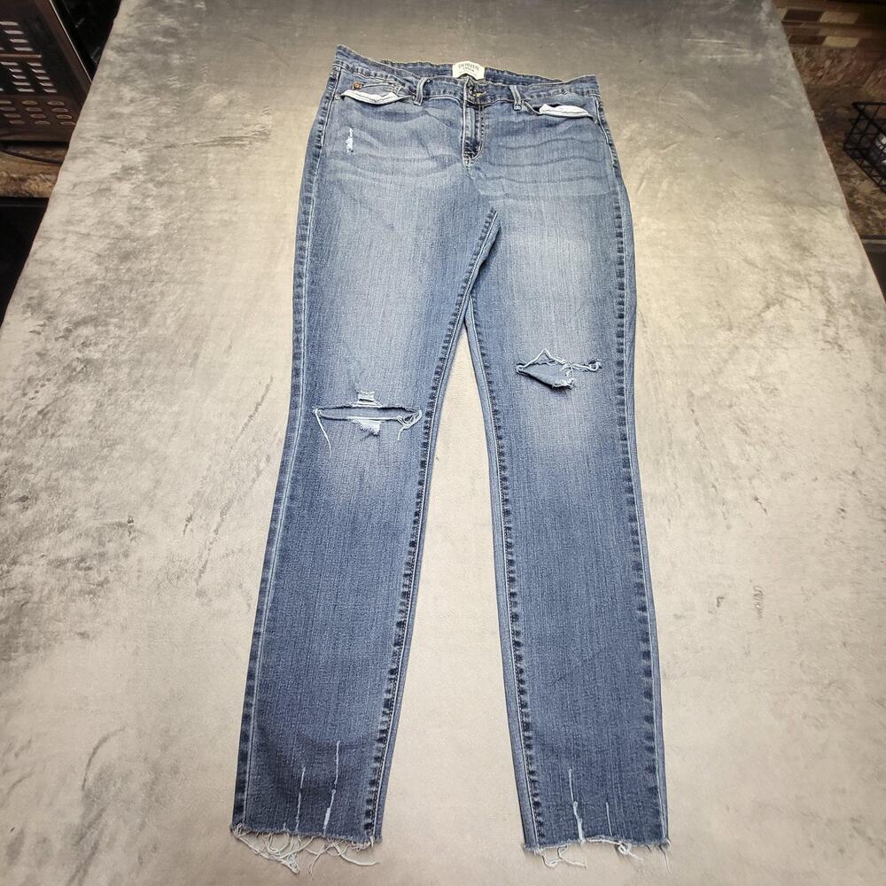 DENIZEN Jeans Womens 18 Blue Skinny Mid Rise Light Wash Distressed Frayed Hem
